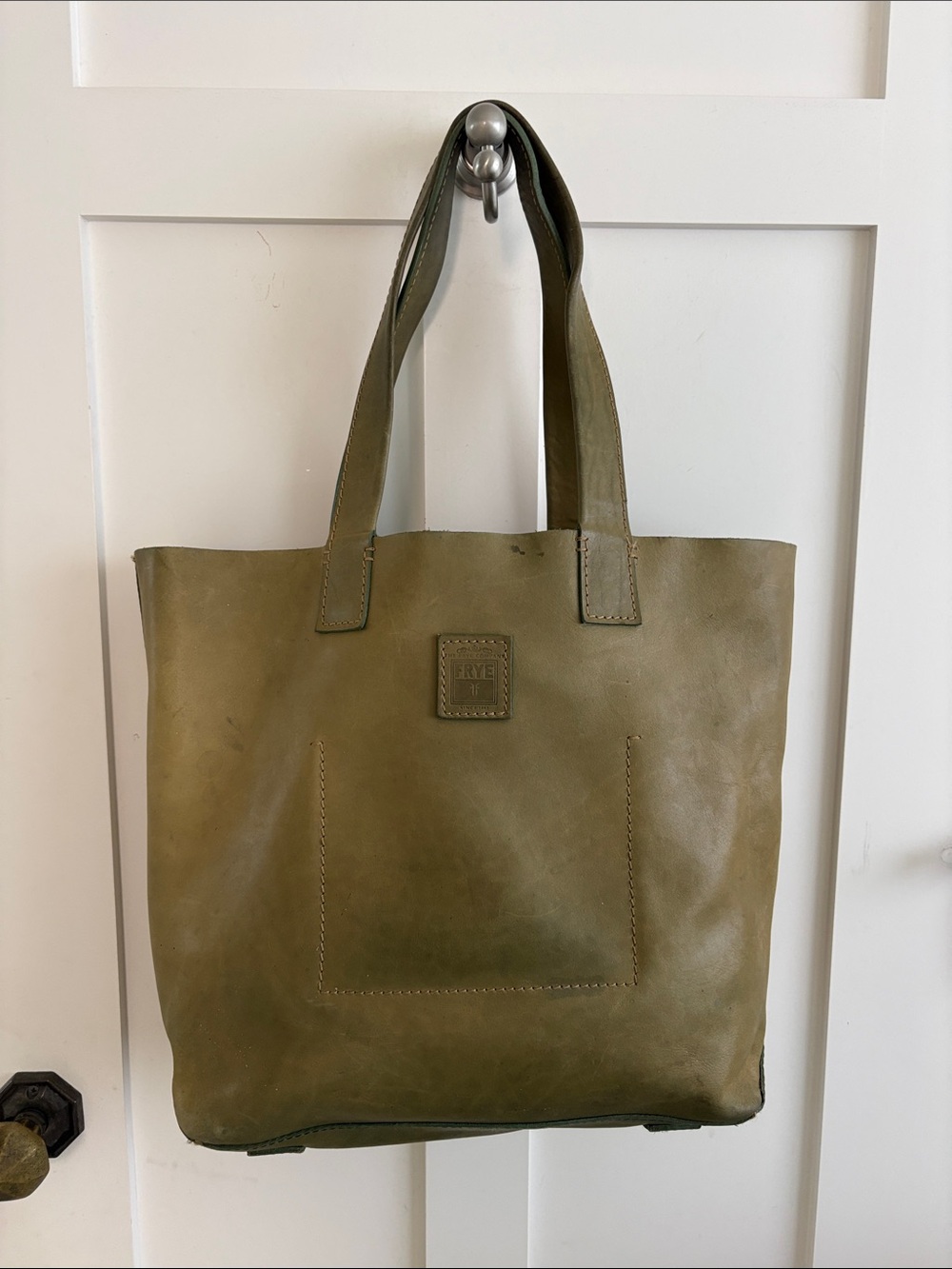 VGUC Large Frye Tote Leather Distressed Green Olive Bag